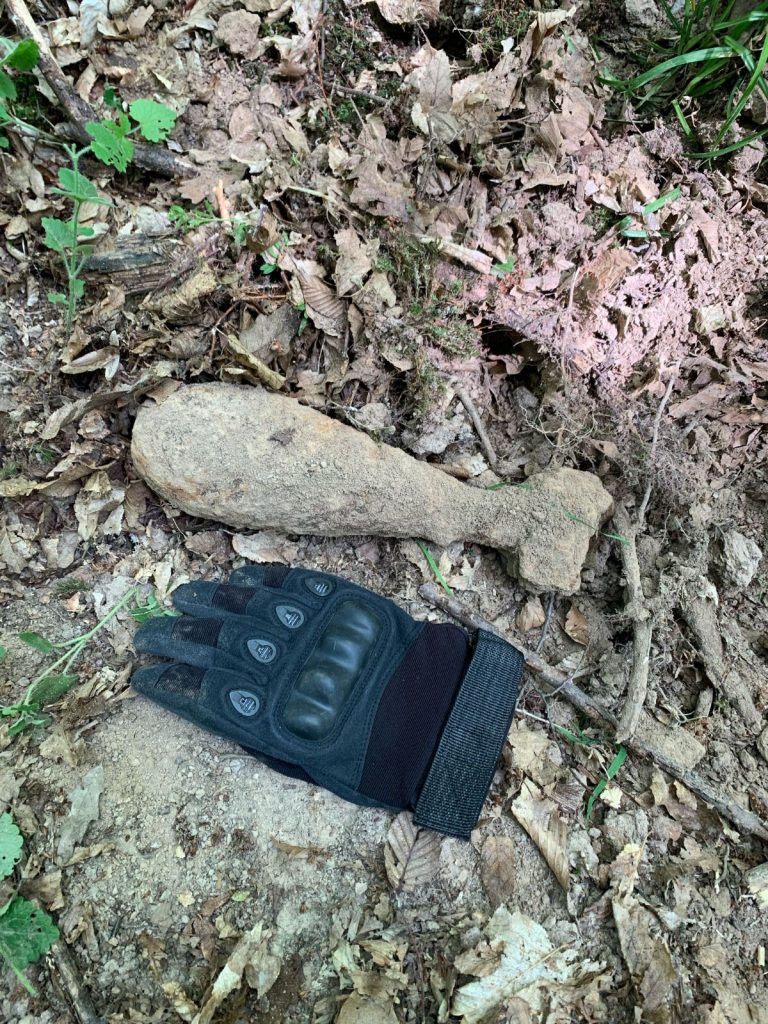 Bomba descoperita in padurea din Baile Felix