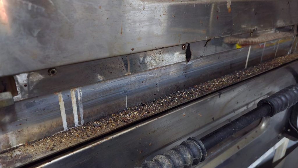 Nereguli gasite de Comisariatul Judetean la o pizzerie