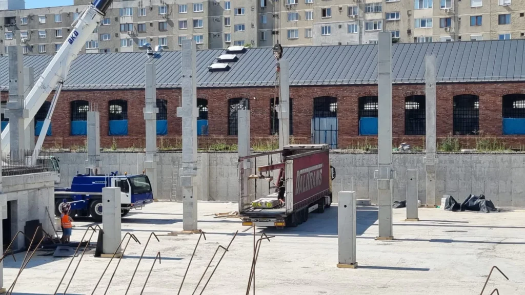 Oradea Lucrarile la al doilea corp al Pietei Cetate au ajuns la 30