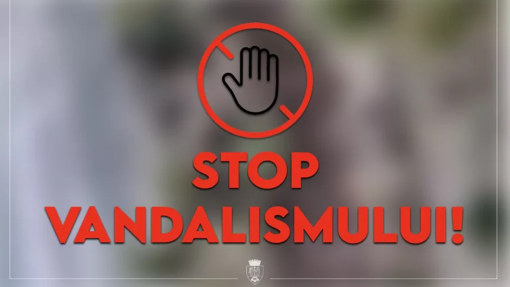 Vandalism in spatiu verde pe Bdul Decebal Ancheta Politiei Locale