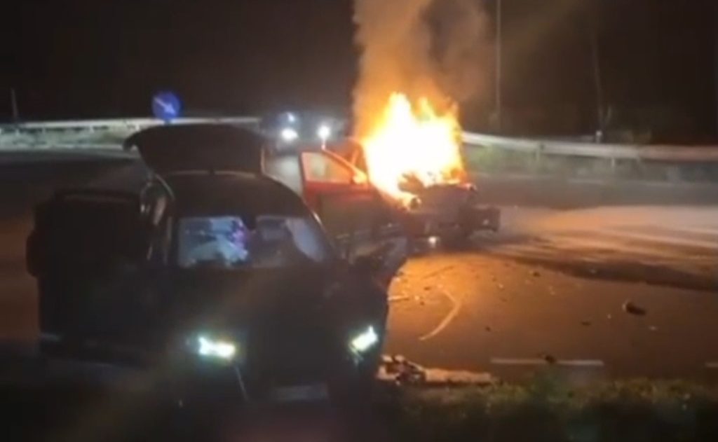 Accident pe DN 76 Hidiselu de Sus doua persoane spitalizate
