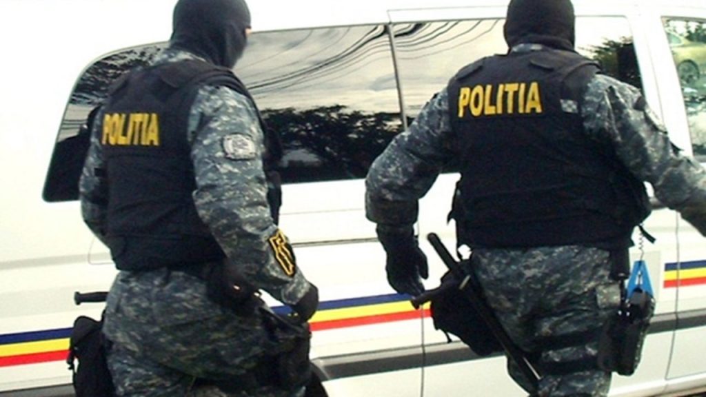 Barbat urmarit pentru trafic de droguri retinut la Oradea